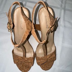 Shoe Dazzle Tan Wedge Sandals with Strappy Design